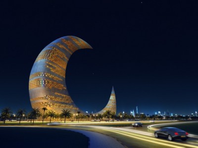 Crescent Moon Tower w Dubaju – Księżyc na wyciągniecie ręki